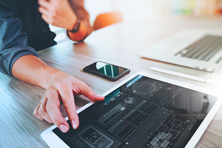 Diseño y Desarrollo de Sitios Web multidispositivo con diseño adaptativo optimizados con Responsive Design Diseño y Desarrollo de Sitios Web multidispositivo con diseño adaptativo optimizados con Responsive Design